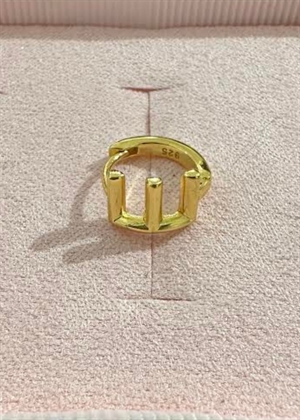 Spelling huggie E Forgyldt Pico 